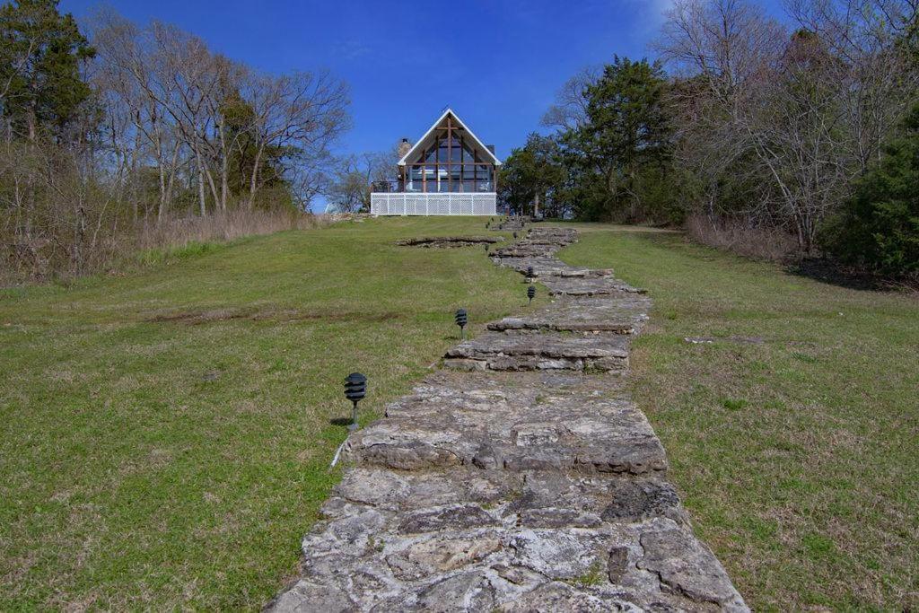 Blue Moon Cottage Blue Eye Exterior photo